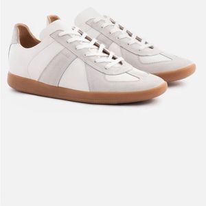 BECKETT SIMONON TRAINER